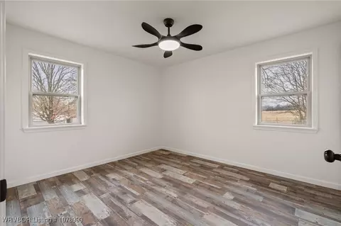 Bedroom - 407 Hooper St, Hackett, AR 72937 photo 2 of 2