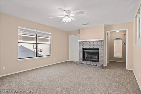 8524 Southridge Dr, Fort Smith, AR 72908 photo 2