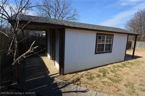 6920 Lookout Dr, Fort Smith, AR 72916 photo 8