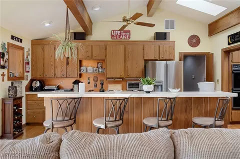 Kitchen - 326 Upper Wofford Rd, Fort Smith, AR 72916 photo 4 of 6