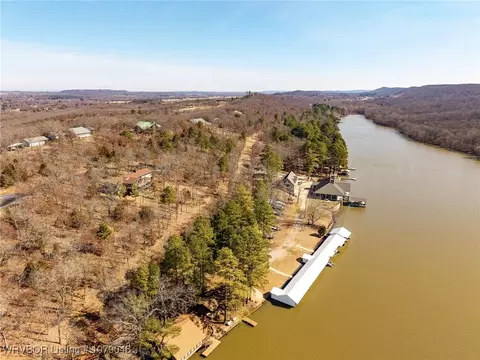 View/Area - 326 Upper Wofford Rd, Fort Smith, AR 72916 photo 3 of 5