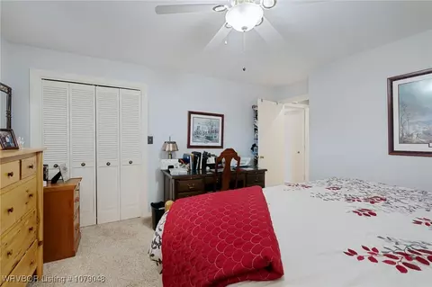 Bedroom - 326 Upper Wofford Rd, Fort Smith, AR 72916 photo 2 of 4