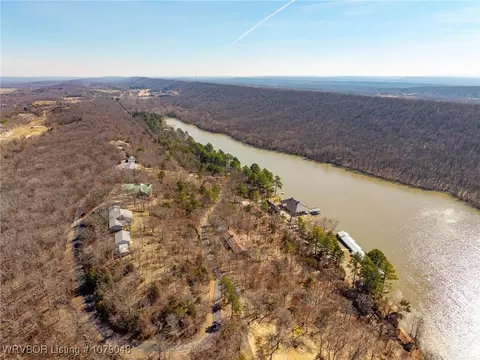 View/Area - 326 Upper Wofford Rd, Fort Smith, AR 72916 photo 2 of 5