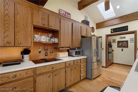 Kitchen - 326 Upper Wofford Rd, Fort Smith, AR 72916 photo 2 of 6