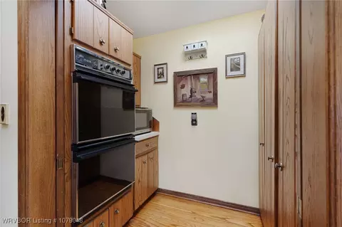 Kitchen - 326 Upper Wofford Rd, Fort Smith, AR 72916 photo 5 of 6