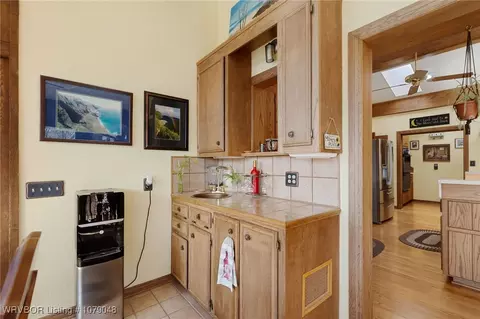 Kitchen - 326 Upper Wofford Rd, Fort Smith, AR 72916 photo 6 of 6