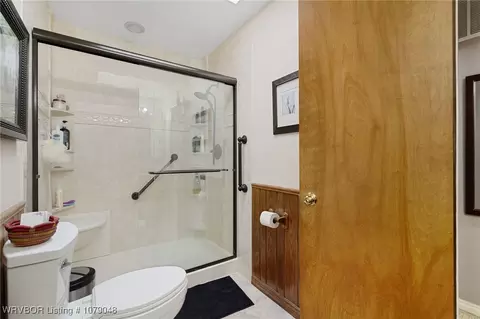 Bath - 326 Upper Wofford Rd, Fort Smith, AR 72916 photo 3 of 4