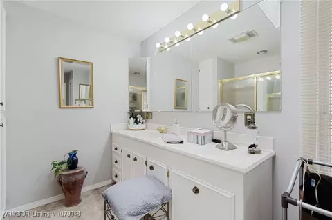 Bath - 326 Upper Wofford Rd, Fort Smith, AR 72916 photo 1 of 4