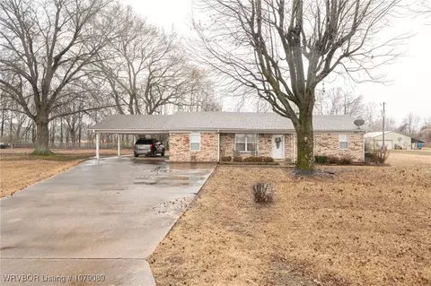 22369 Hilldale Cir, Spiro, OK 74959
