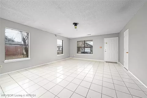 4700 Johnson St, Fort Smith, AR 72904 photo 4