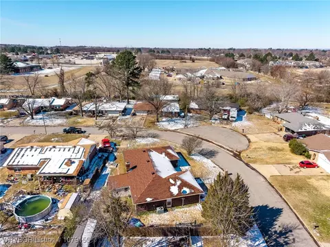 8517 S 30th Ter, Fort Smith, AR 72908 photo 3