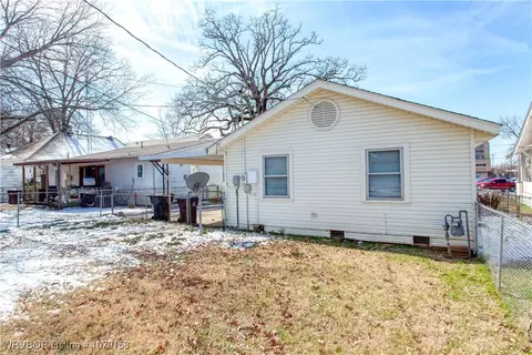 909 S 16th St, Fort Smith, AR 72901 photo 29