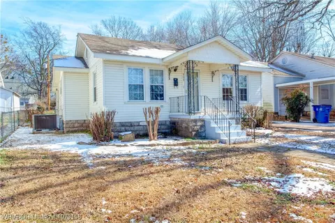 909 S 16th St, Fort Smith, AR 72901 photo 3