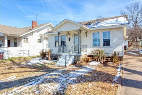 909 S 16th St, Fort Smith, AR 72901 photo 4