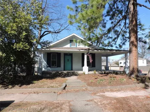 1923 S N St, Fort Smith, AR 72901
