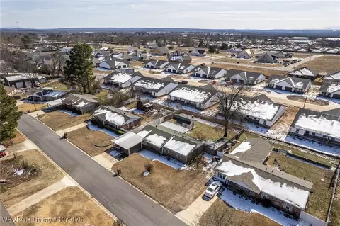 View/Area - 709 Angela Cir, Barling, AR 72923 photo 7 of 10