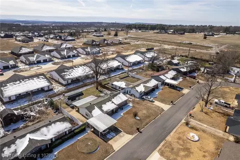 View/Area - 709 Angela Cir, Barling, AR 72923 photo 8 of 10