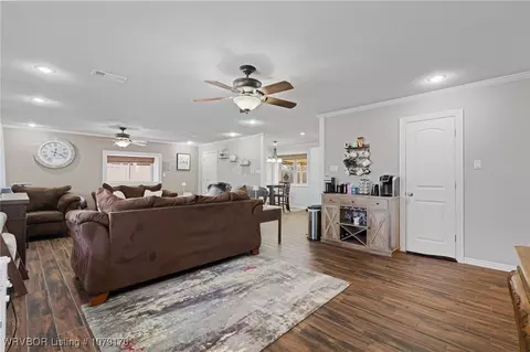 Living - 709 Angela Cir, Barling, AR 72923 photo 1 of 1