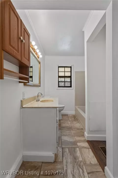 Bath - 3504 Wirsing Ave, Fort Smith, AR 72904 photo 1 of 2