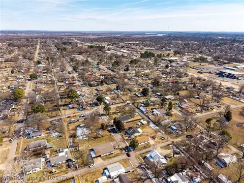 View/Area - 3504 Wirsing Ave, Fort Smith, AR 72904 photo 6 of 7
