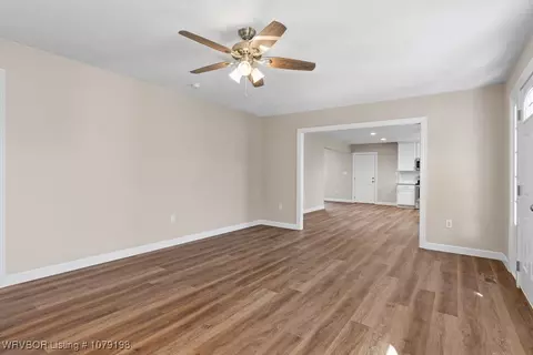 135 N 39th St, Fort Smith, AR 72903 photo 8