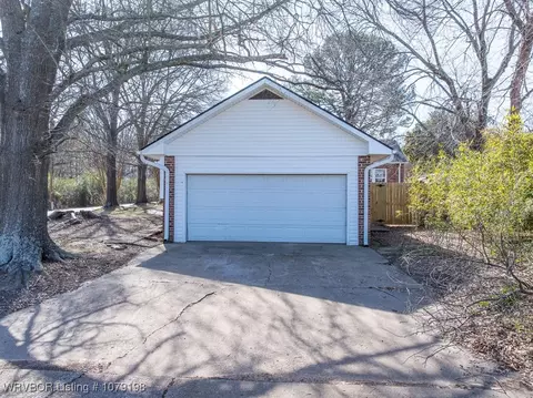 135 N 39th St, Fort Smith, AR 72903 photo 5