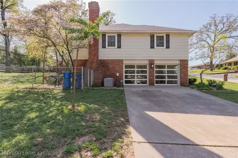 7218 T St, Fort Smith, AR 72903 photo 5
