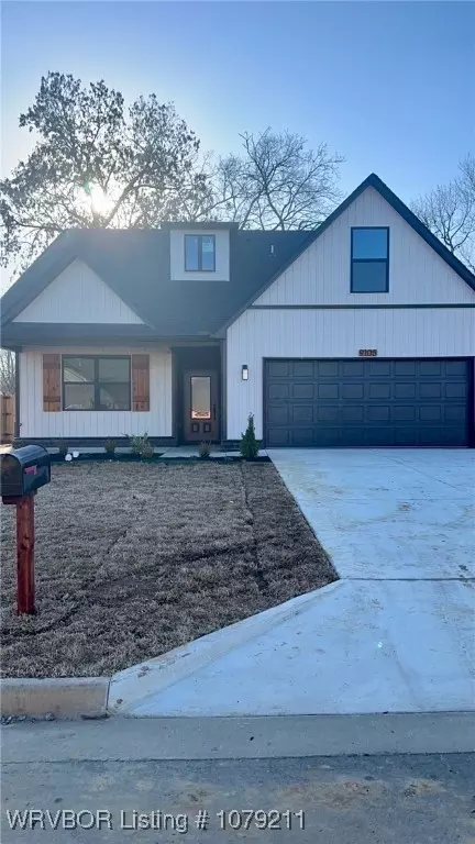 9105 Carson Way, Fort Smith, AR 72908