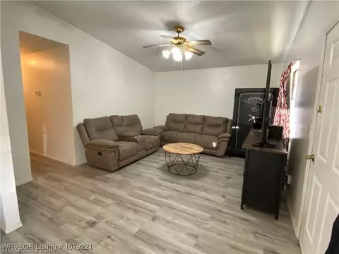 304 Marvin St, Hackett, AR 72937 photo 3