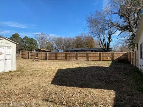 304 Marvin St, Hackett, AR 72937 photo 22