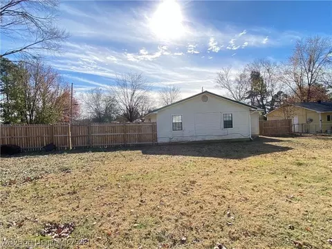 304 Marvin St, Hackett, AR 72937 photo 21