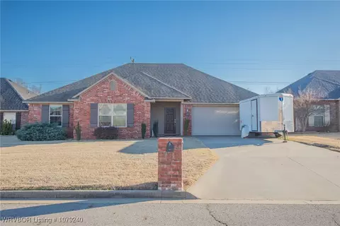 1911 Yukon Dr, Barling, AR 72923
