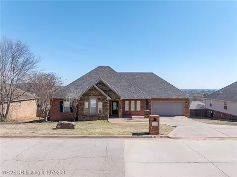 1520 Saratoga Dr, Van Buren, AR 72956