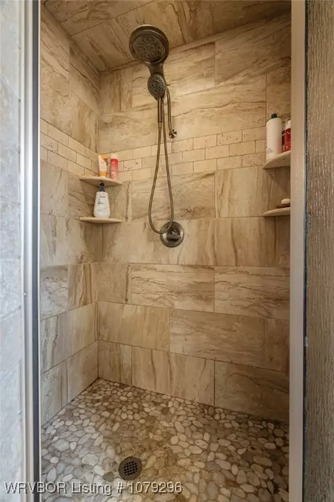 Bath - 2410 S L St, Fort Smith, AR 72901 photo 3 of 3