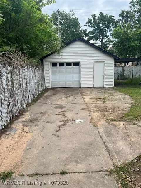 214 N 17th St, Fort Smith, AR 72901 photo 32