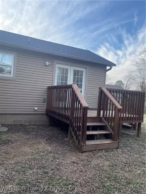 Exterior - 2615 S N St, Fort Smith, AR 72901 photo 3 of 4