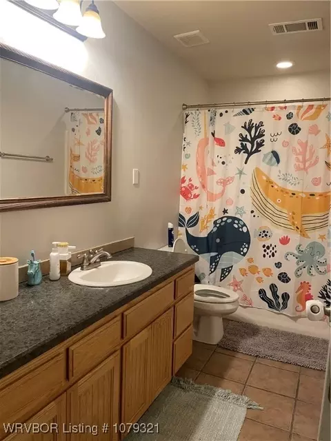 Bath - 2615 S N St, Fort Smith, AR 72901 photo 3 of 4