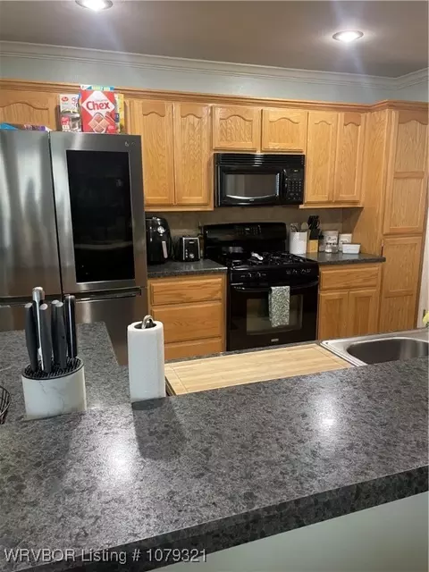 Kitchen - 2615 S N St, Fort Smith, AR 72901 photo 3 of 3