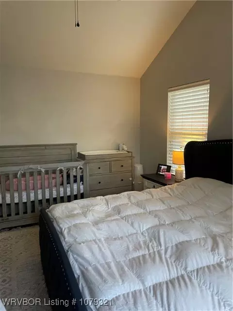 Bedroom - 2615 S N St, Fort Smith, AR 72901 photo 4 of 9