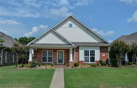 21 Stonegate Ct, Fort Smith, AR 72908