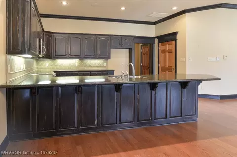 Kitchen - 21 Stonegate Ct, Fort Smith, AR 72908 photo 2 of 6