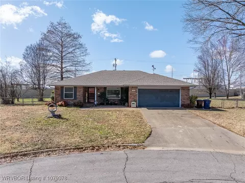 1301 Meadow Cir, Fort Smith, AR 72908 photo 2
