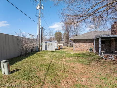 1301 Meadow Cir, Fort Smith, AR 72908 photo 8