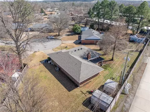 1301 Meadow Cir, Fort Smith, AR 72908 photo 13