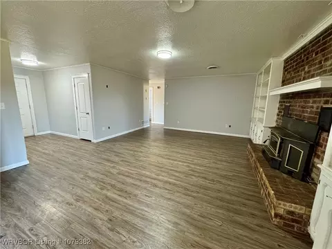 Living - 1310 Hickman Bluff Rd, Lavaca, AR 72941 photo 5 of 10