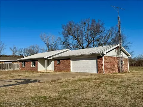 Exterior - 1310 Hickman Bluff Rd, Lavaca, AR 72941 photo 2 of 4