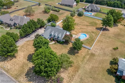 11607 Springridge Dr, Fort Smith, AR 72916 photo 4