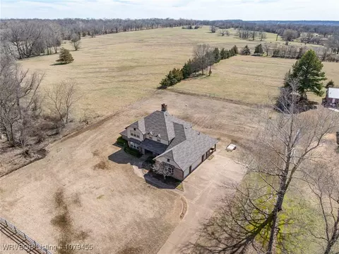 View/Area - 2003 Nixon Rd, Lavaca, AR 72941 photo 1 of 1