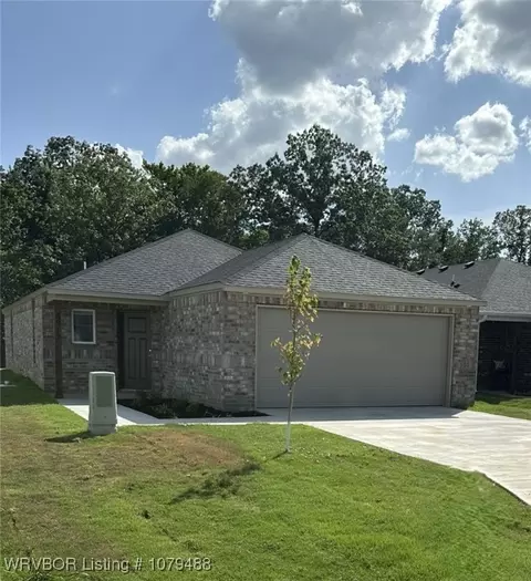 8912 Preston Wood Dr, Fort Smith, AR 72916