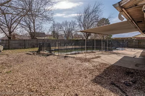 Exterior - 3219 95th St, Fort Smith, AR 72903 photo 2 of 5